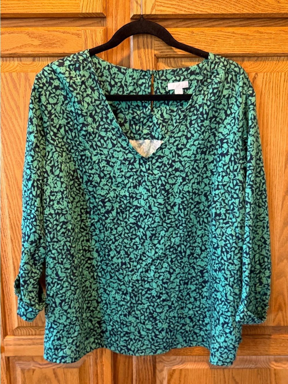J. Jill Floral 3/4 Sleeve V-Neck Blouse Pullover Rayon Cotton Blend Petite